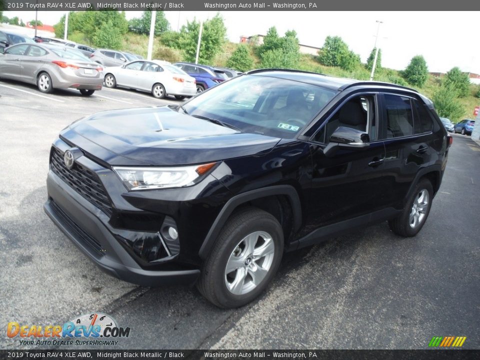 2019 Toyota RAV4 XLE AWD Midnight Black Metallic / Black Photo #6