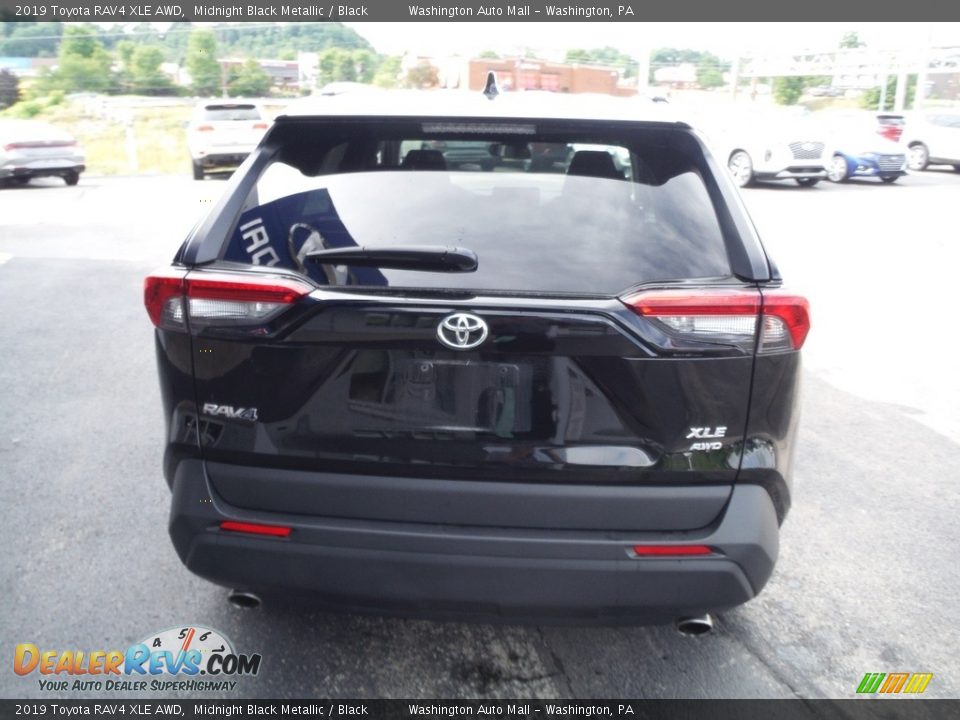 2019 Toyota RAV4 XLE AWD Midnight Black Metallic / Black Photo #9