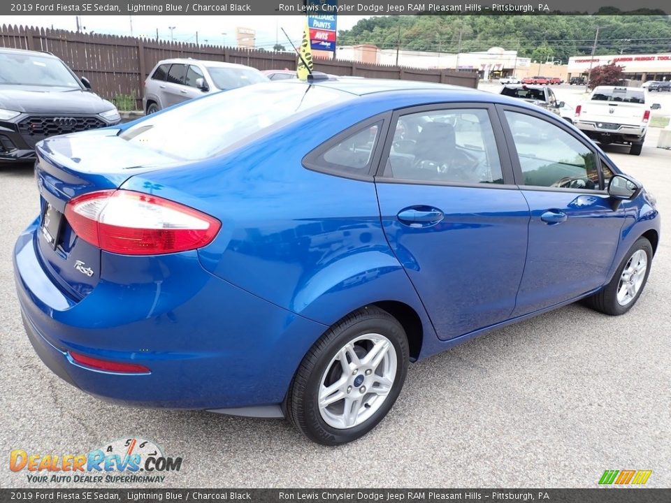 2019 Ford Fiesta SE Sedan Lightning Blue / Charcoal Black Photo #6