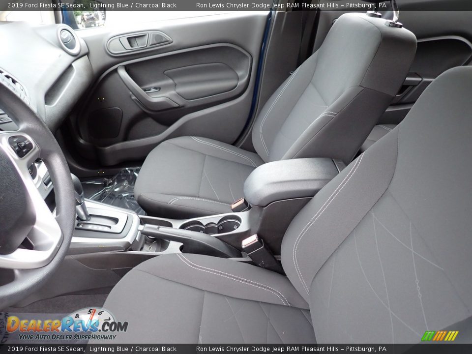 2019 Ford Fiesta SE Sedan Lightning Blue / Charcoal Black Photo #11