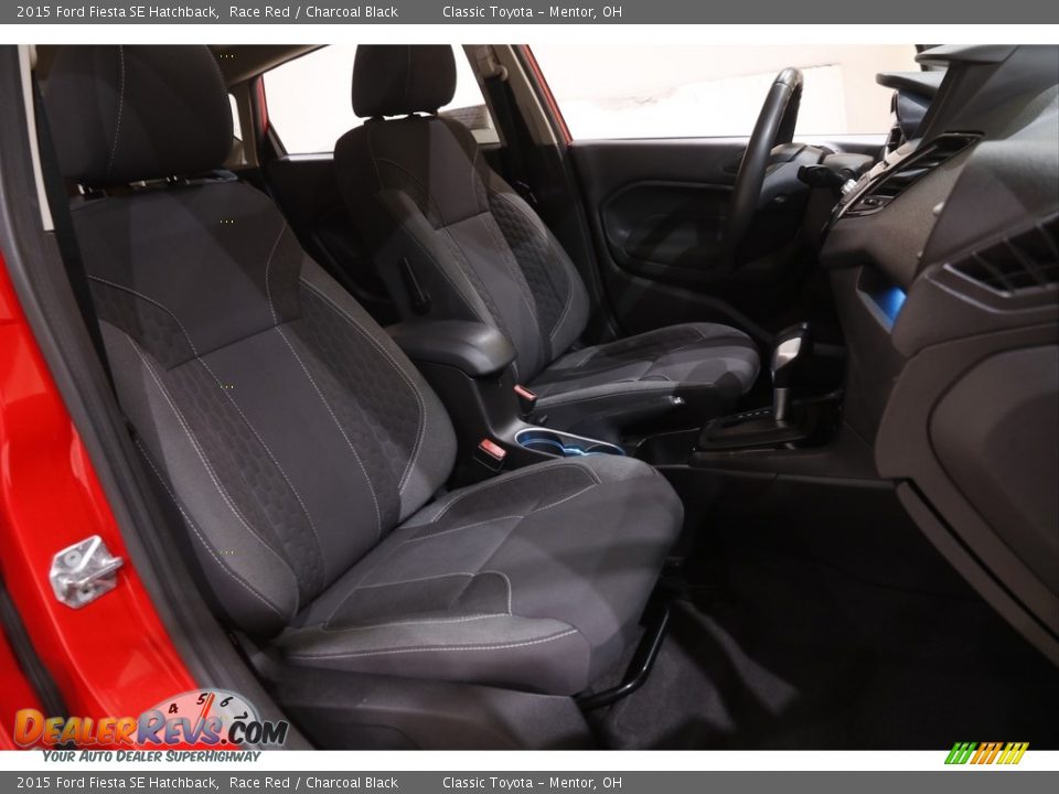2015 Ford Fiesta SE Hatchback Race Red / Charcoal Black Photo #13