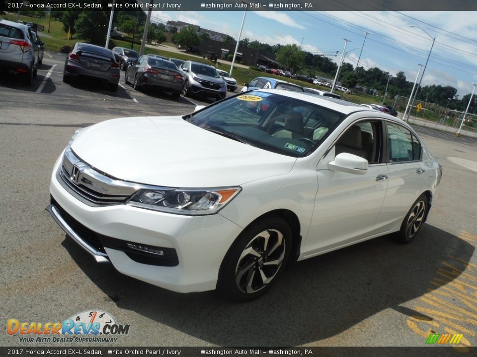 2017 Honda Accord EX-L Sedan White Orchid Pearl / Ivory Photo #5