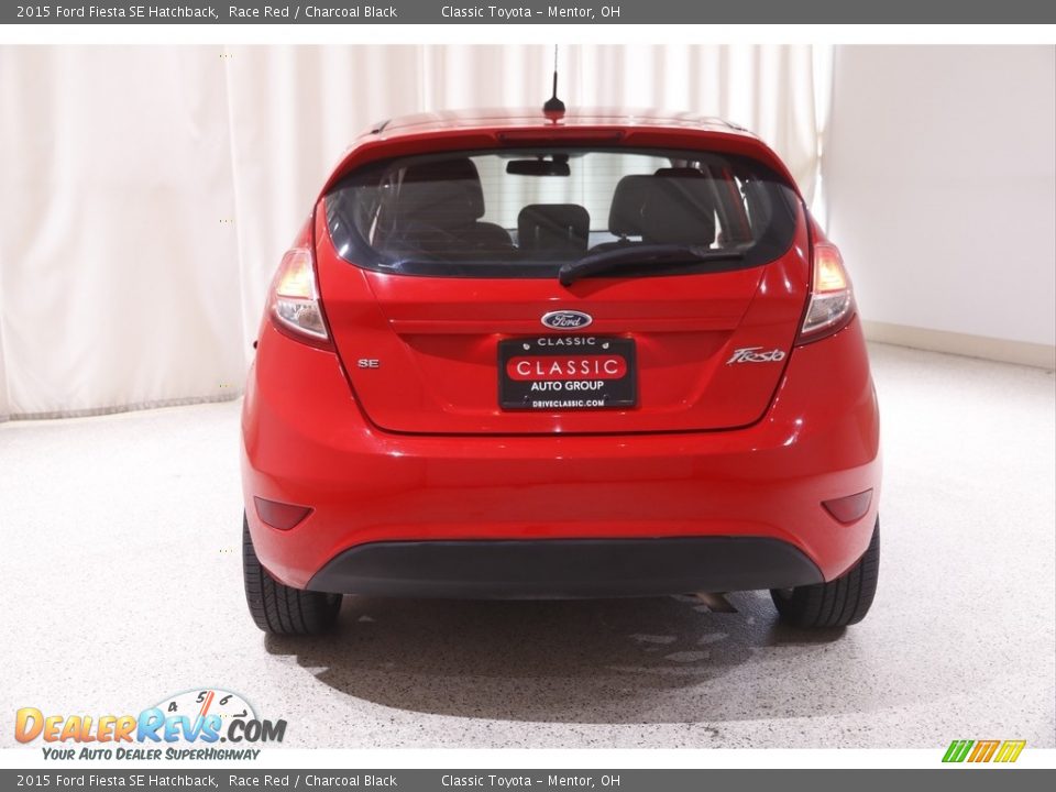 2015 Ford Fiesta SE Hatchback Race Red / Charcoal Black Photo #16