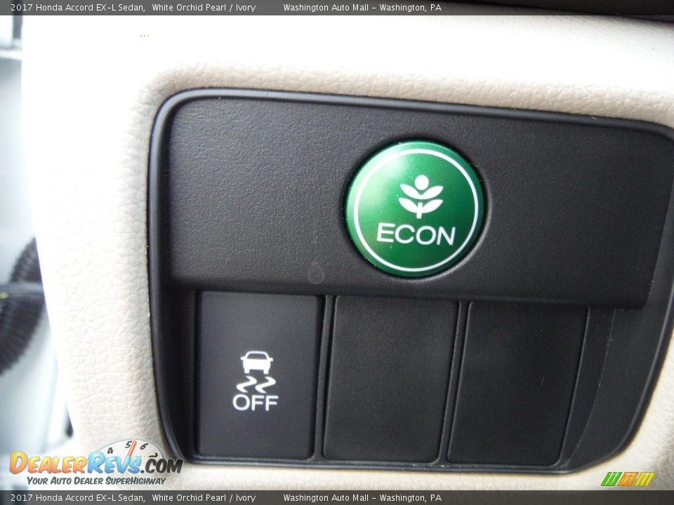 2017 Honda Accord EX-L Sedan White Orchid Pearl / Ivory Photo #17