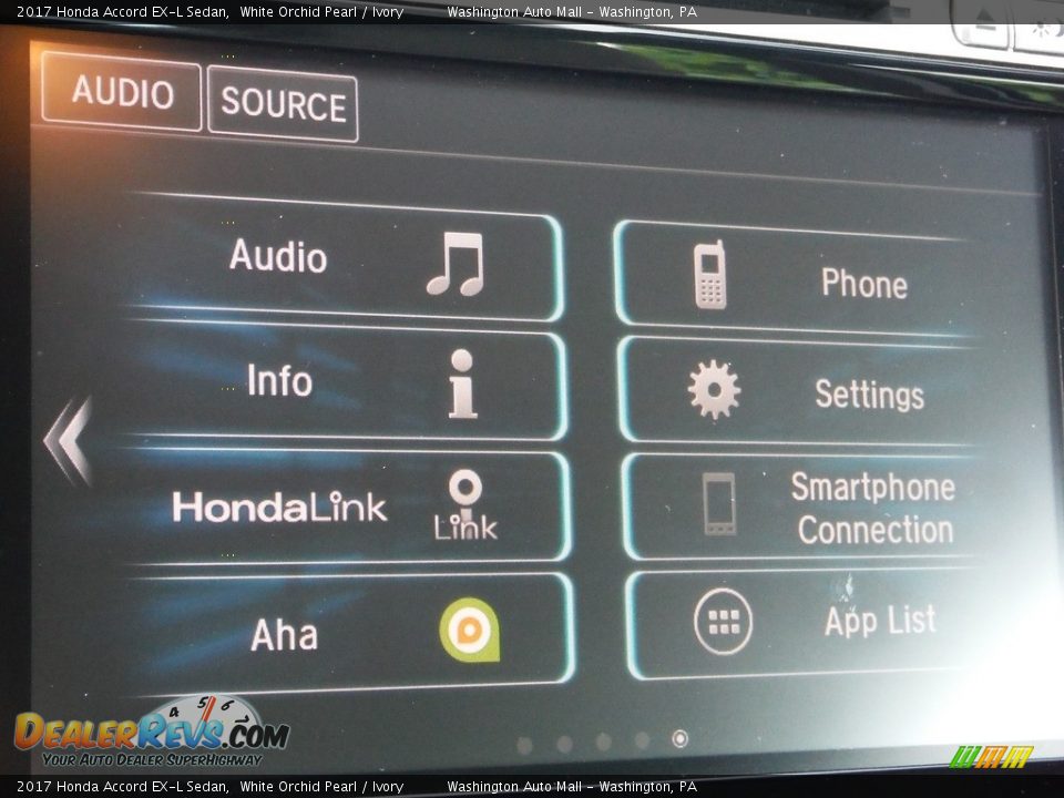 2017 Honda Accord EX-L Sedan White Orchid Pearl / Ivory Photo #21