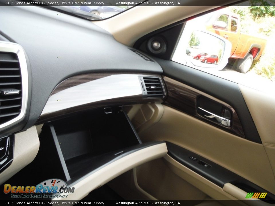 2017 Honda Accord EX-L Sedan White Orchid Pearl / Ivory Photo #25