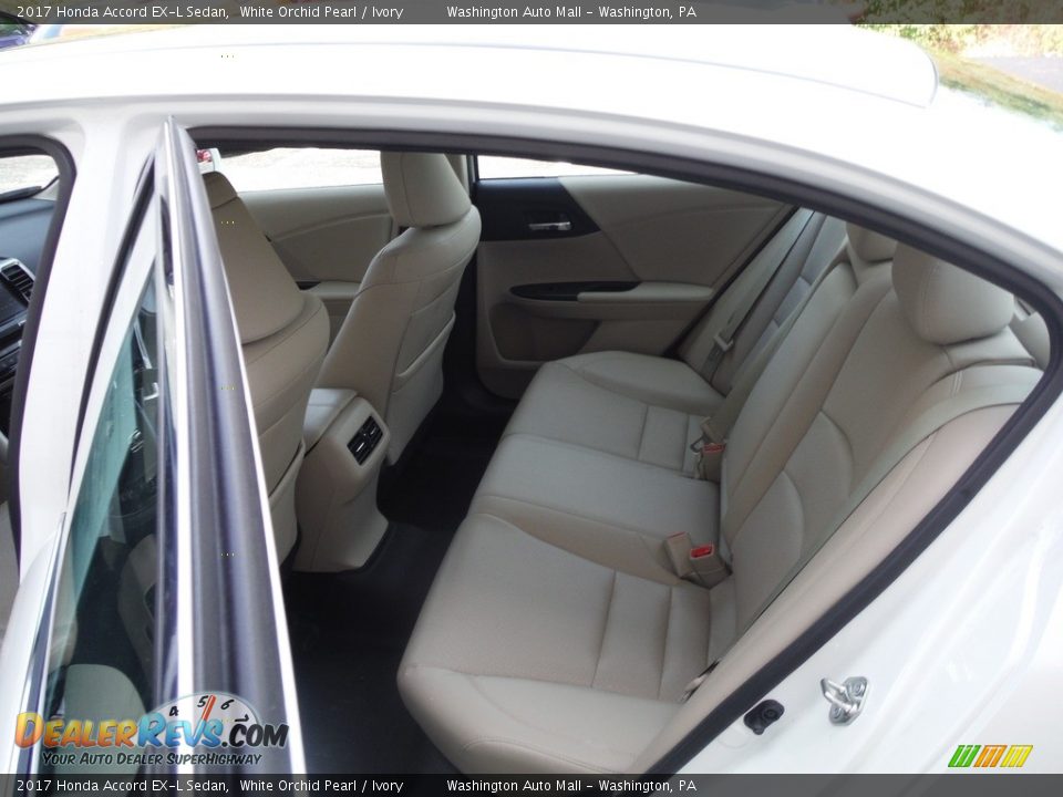 2017 Honda Accord EX-L Sedan White Orchid Pearl / Ivory Photo #26