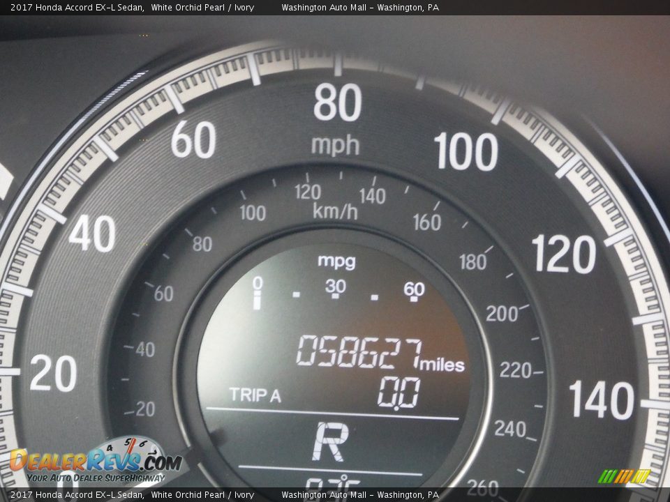 2017 Honda Accord EX-L Sedan White Orchid Pearl / Ivory Photo #30