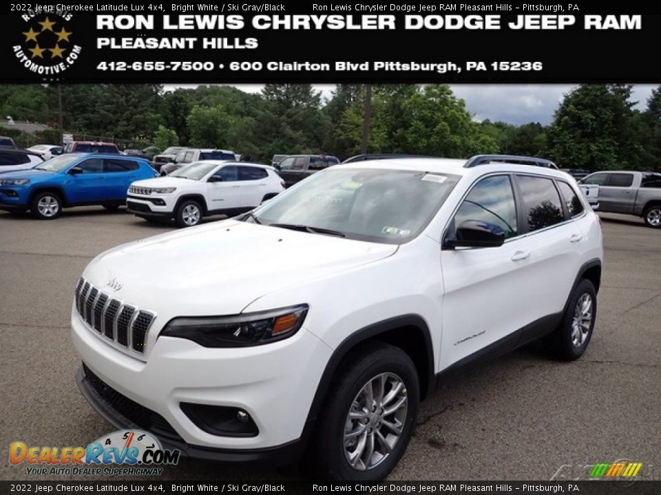 2022 Jeep Cherokee Latitude Lux 4x4 Bright White / Ski Gray/Black Photo #1