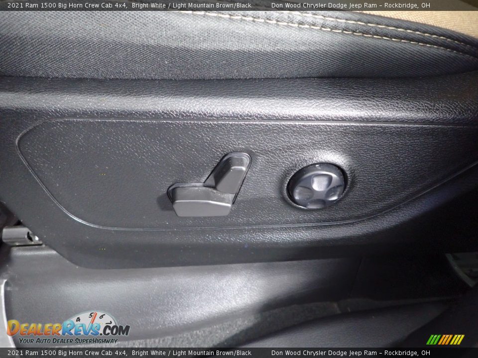 2021 Ram 1500 Big Horn Crew Cab 4x4 Bright White / Light Mountain Brown/Black Photo #15