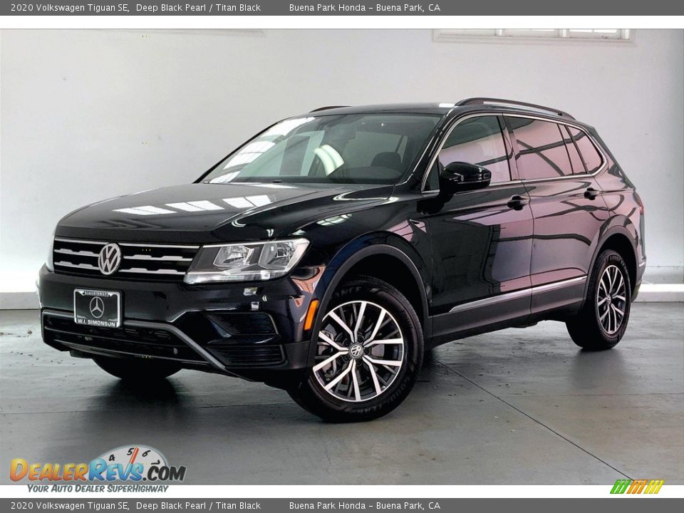 2020 Volkswagen Tiguan SE Deep Black Pearl / Titan Black Photo #12