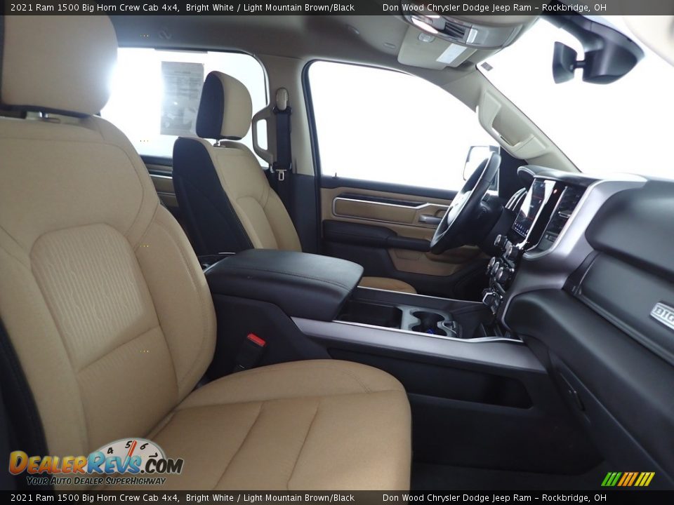 2021 Ram 1500 Big Horn Crew Cab 4x4 Bright White / Light Mountain Brown/Black Photo #31