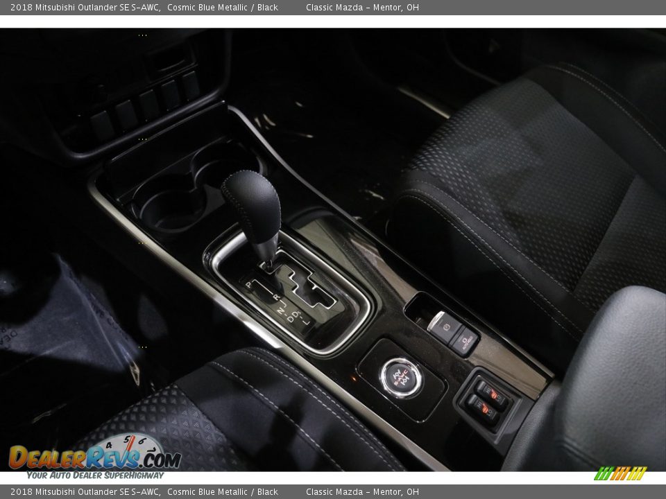 2018 Mitsubishi Outlander SE S-AWC Cosmic Blue Metallic / Black Photo #13