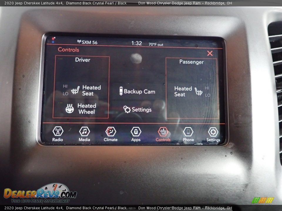 2020 Jeep Cherokee Latitude 4x4 Diamond Black Crystal Pearl / Black Photo #3