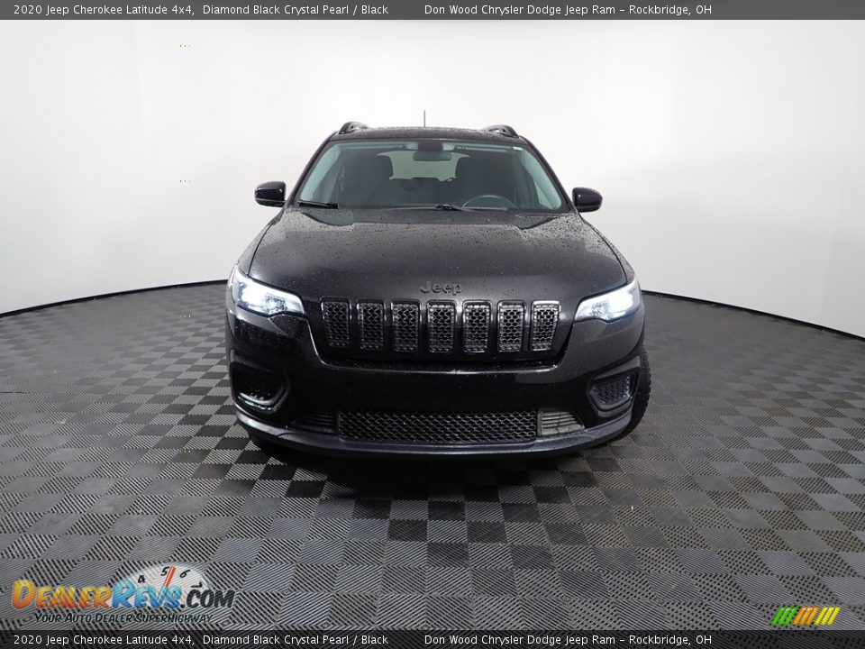 2020 Jeep Cherokee Latitude 4x4 Diamond Black Crystal Pearl / Black Photo #5