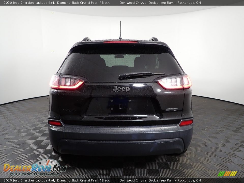 2020 Jeep Cherokee Latitude 4x4 Diamond Black Crystal Pearl / Black Photo #8