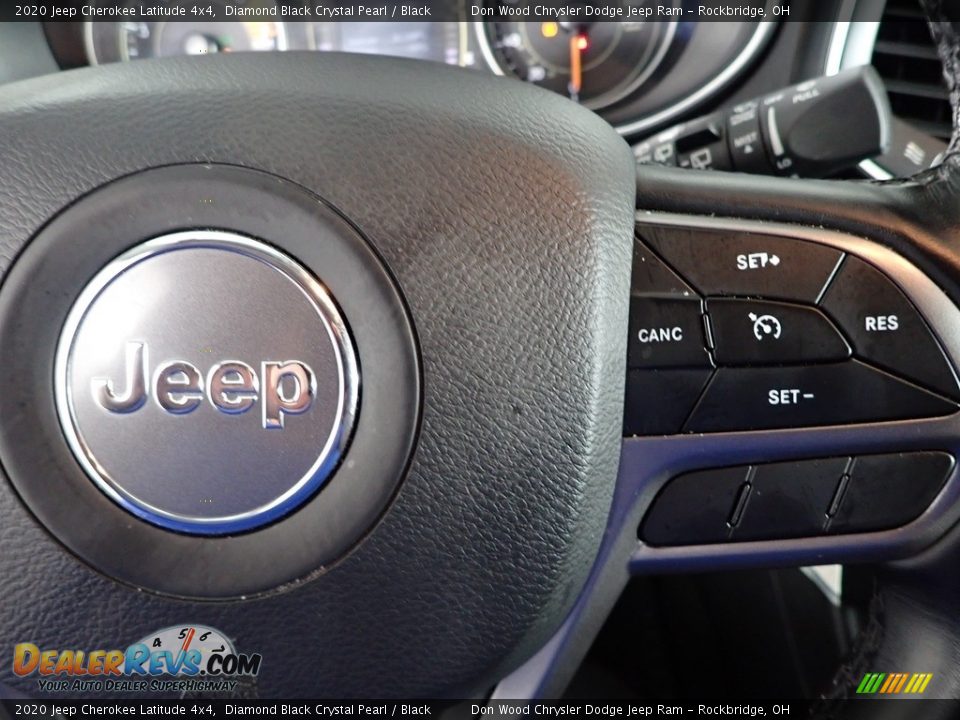 2020 Jeep Cherokee Latitude 4x4 Diamond Black Crystal Pearl / Black Photo #18