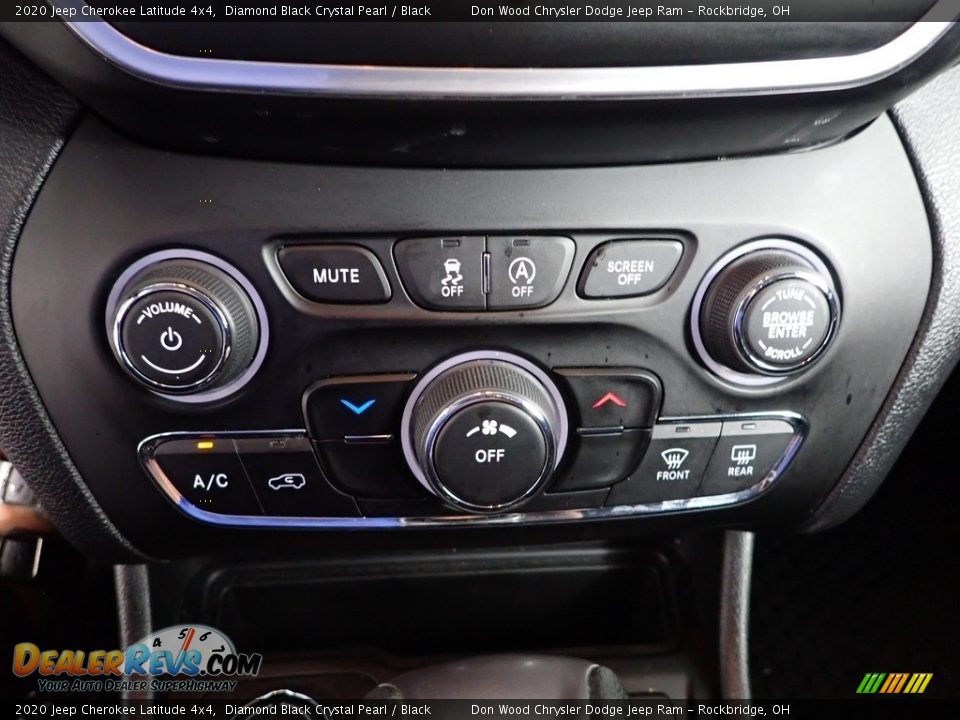 2020 Jeep Cherokee Latitude 4x4 Diamond Black Crystal Pearl / Black Photo #20