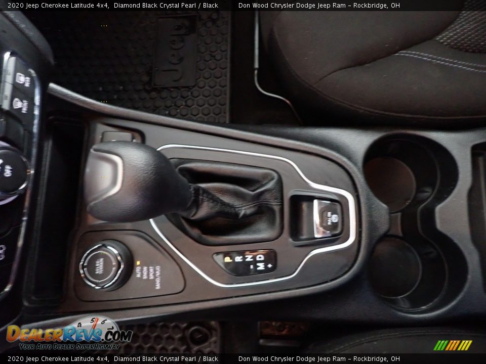 2020 Jeep Cherokee Latitude 4x4 Diamond Black Crystal Pearl / Black Photo #21