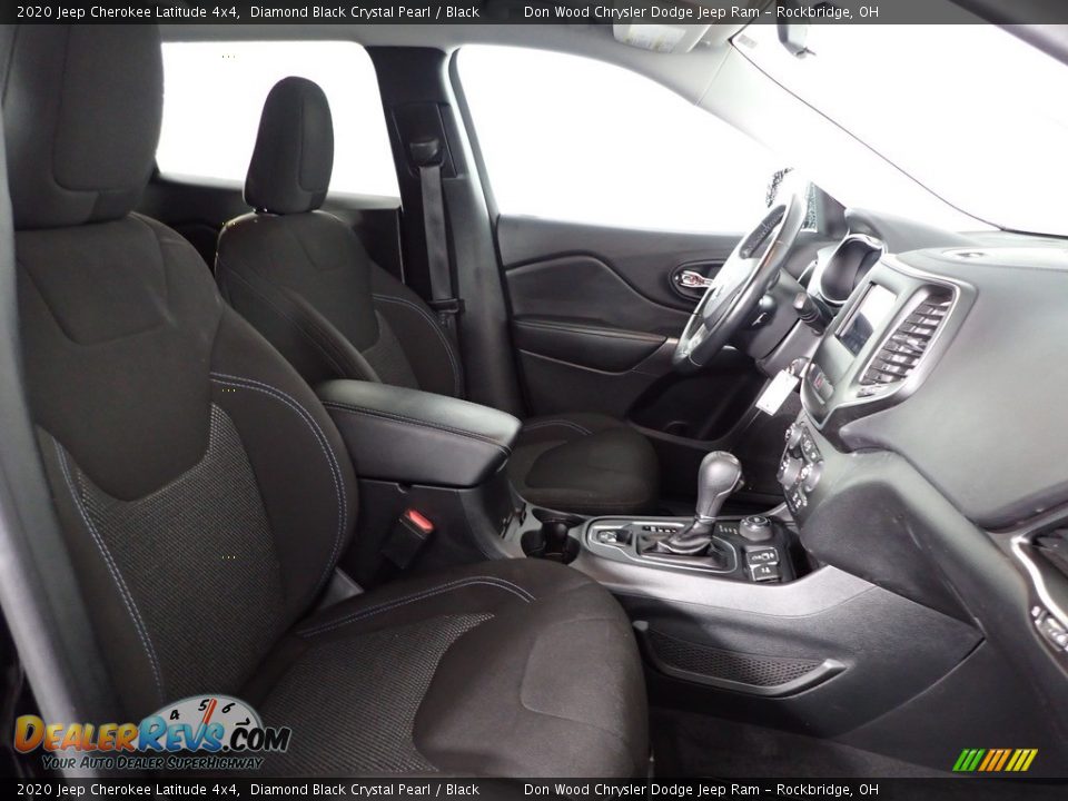 2020 Jeep Cherokee Latitude 4x4 Diamond Black Crystal Pearl / Black Photo #27