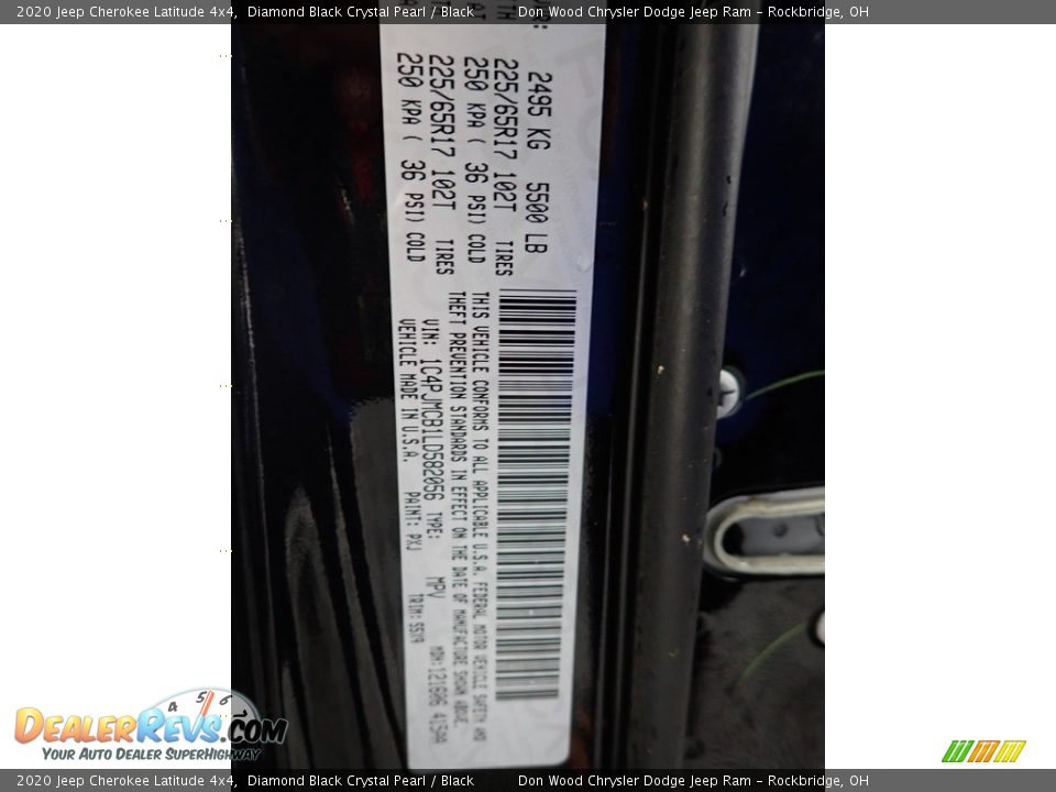 2020 Jeep Cherokee Latitude 4x4 Diamond Black Crystal Pearl / Black Photo #33