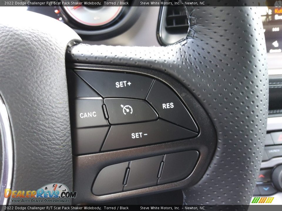 2022 Dodge Challenger R/T Scat Pack Shaker Widebody Steering Wheel Photo #18