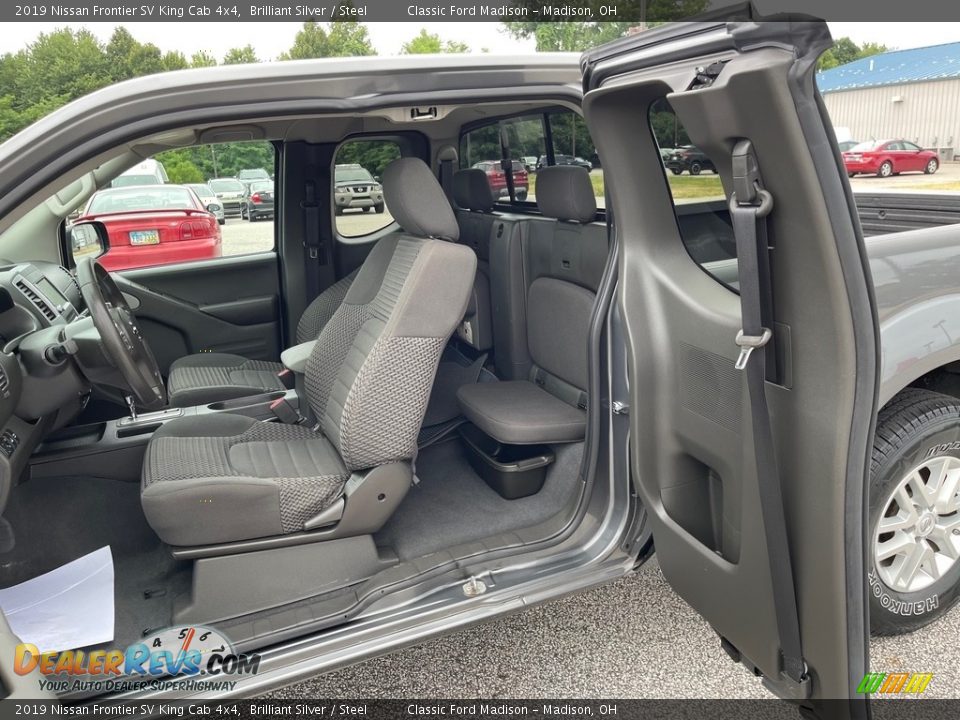 2019 Nissan Frontier SV King Cab 4x4 Brilliant Silver / Steel Photo #13