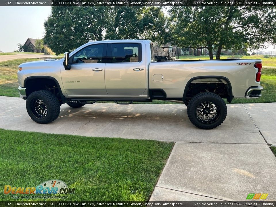 2022 Chevrolet Silverado 3500HD LTZ Crew Cab 4x4 Silver Ice Metallic / Gideon/­Very Dark Atmosphere Photo #1