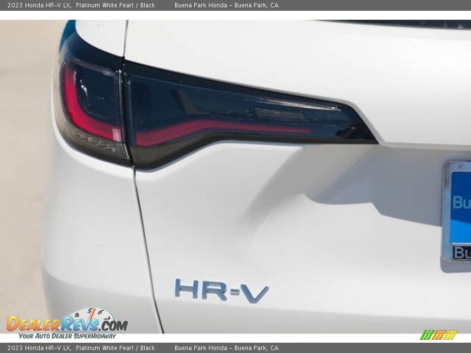 2023 Honda HR-V LX Platinum White Pearl / Black Photo #8