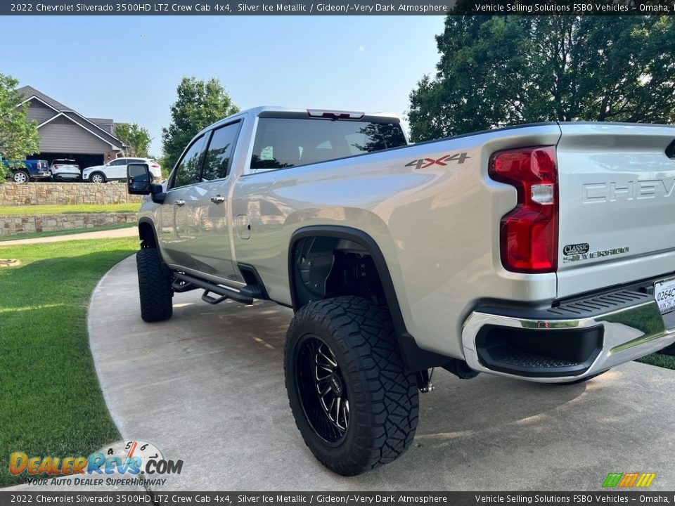 2022 Chevrolet Silverado 3500HD LTZ Crew Cab 4x4 Silver Ice Metallic / Gideon/­Very Dark Atmosphere Photo #7