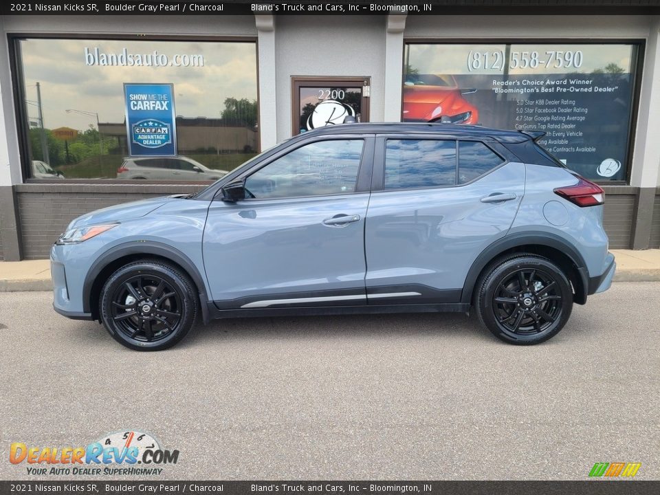 2021 Nissan Kicks SR Boulder Gray Pearl / Charcoal Photo 1