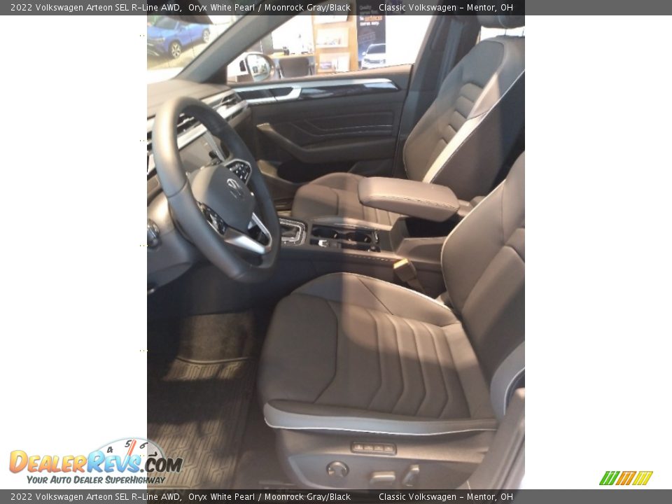2022 Volkswagen Arteon SEL R-Line AWD Oryx White Pearl / Moonrock Gray/Black Photo #2