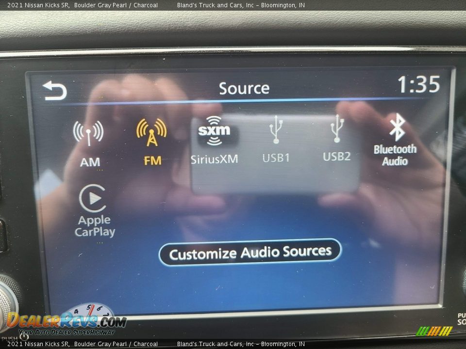 2021 Nissan Kicks SR Boulder Gray Pearl / Charcoal Photo #17