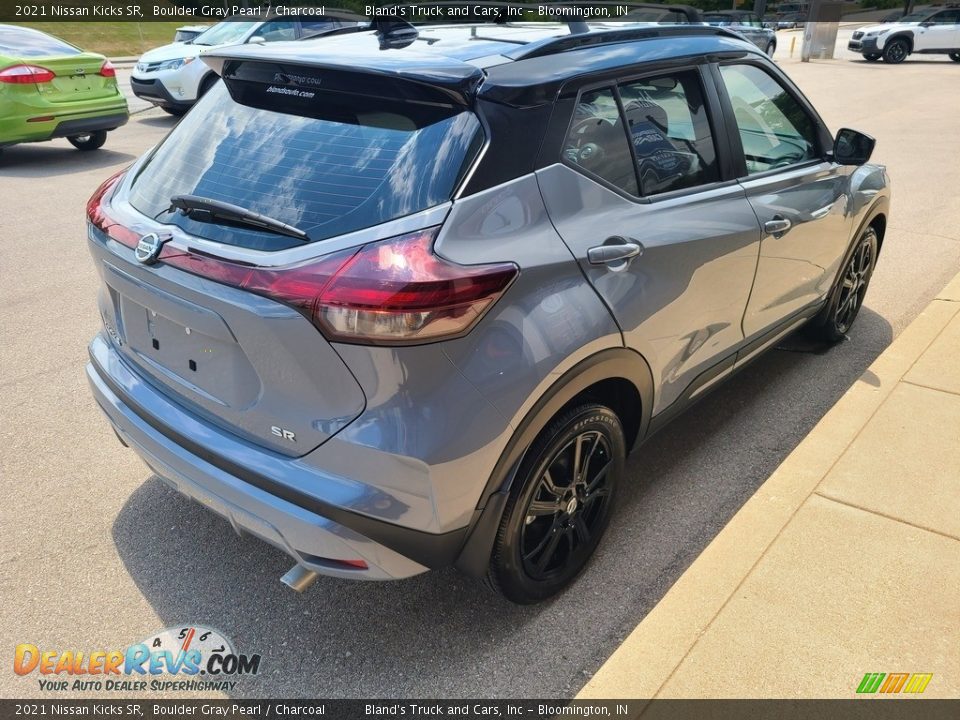 2021 Nissan Kicks SR Boulder Gray Pearl / Charcoal Photo #34