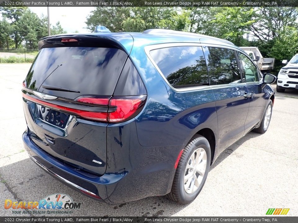 2022 Chrysler Pacifica Touring L AWD Fathom Blue Pearl / Black/Alloy Photo #5