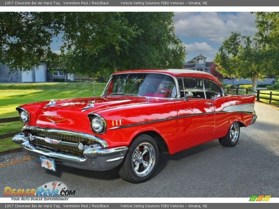 Front 3/4 View of 1957 Chevrolet Bel Air Hard Top Photo #1