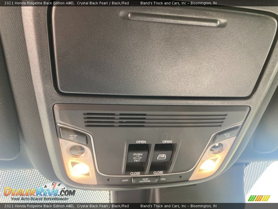 2021 Honda Ridgeline Black Edition AWD Crystal Black Pearl / Black/Red Photo #31