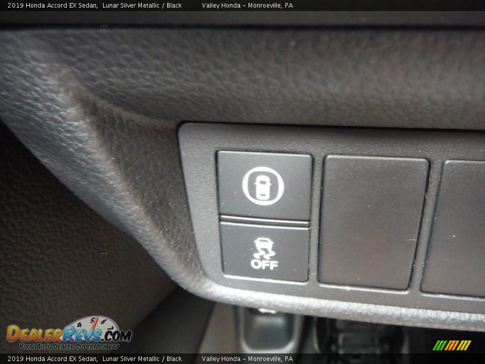 2019 Honda Accord EX Sedan Lunar Silver Metallic / Black Photo #15