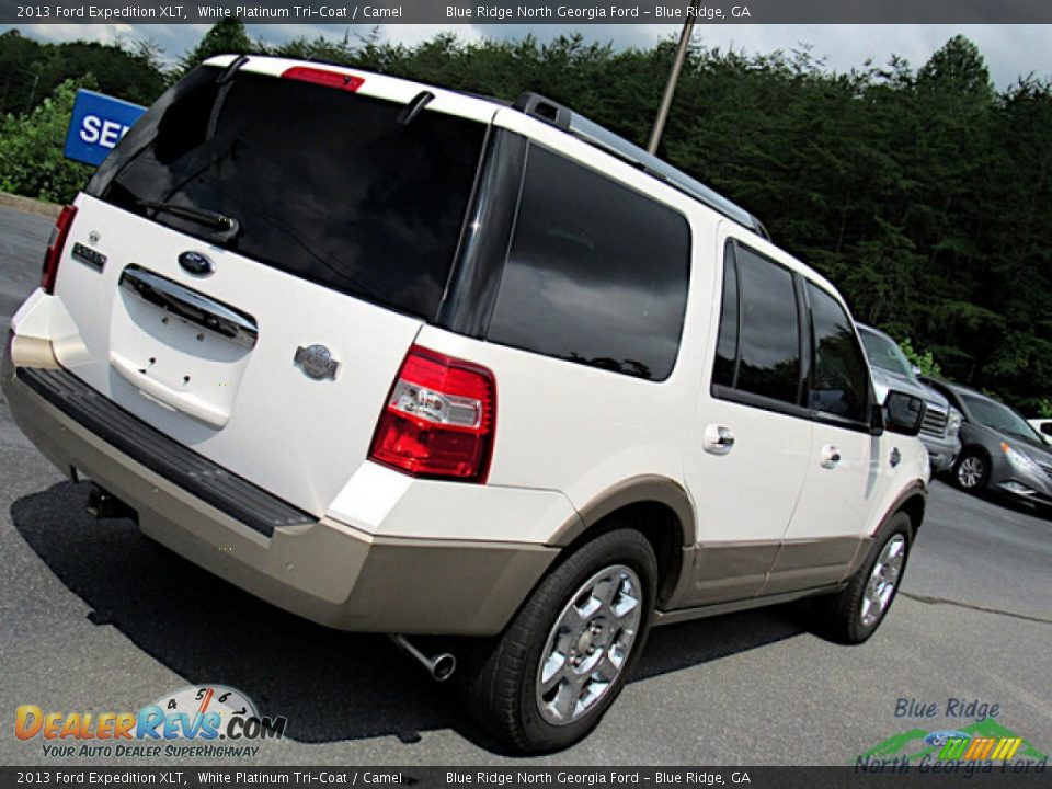 2013 Ford Expedition XLT White Platinum Tri-Coat / Camel Photo #31