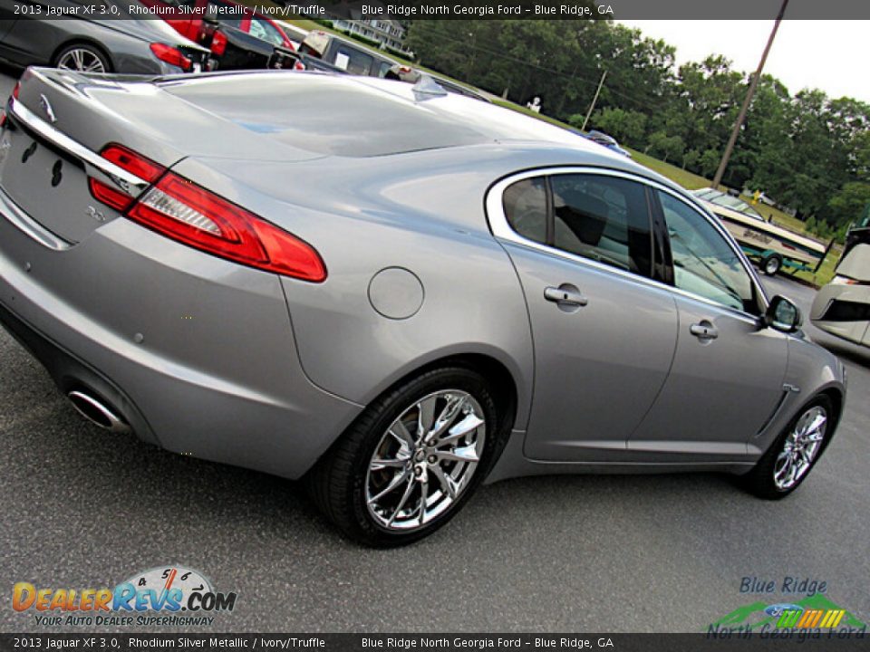 2013 Jaguar XF 3.0 Rhodium Silver Metallic / Ivory/Truffle Photo #24