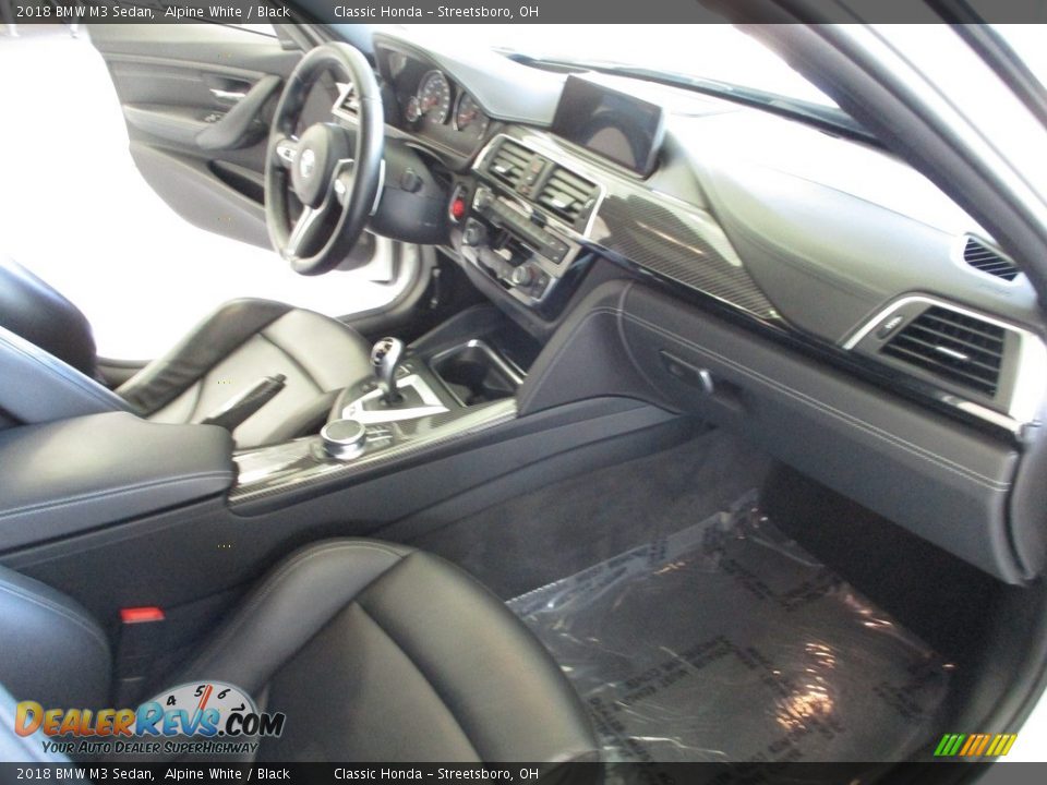 2018 BMW M3 Sedan Alpine White / Black Photo #16
