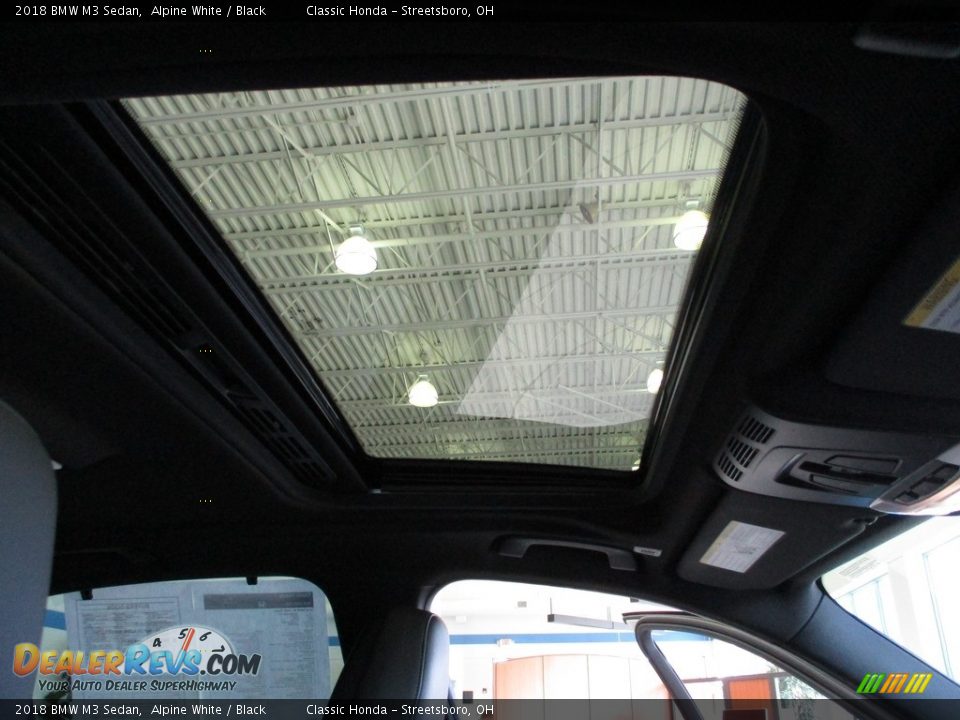 2018 BMW M3 Sedan Alpine White / Black Photo #18