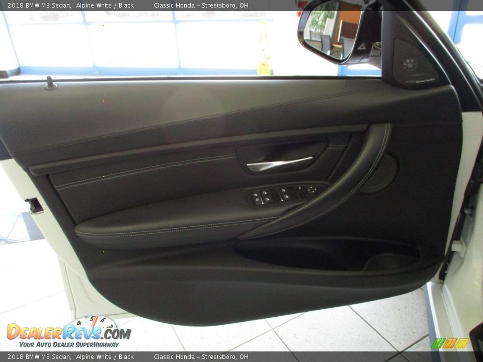 2018 BMW M3 Sedan Alpine White / Black Photo #27