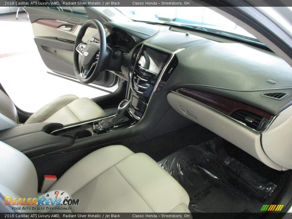 Front Seat of 2018 Cadillac ATS Luxury AWD Photo #15