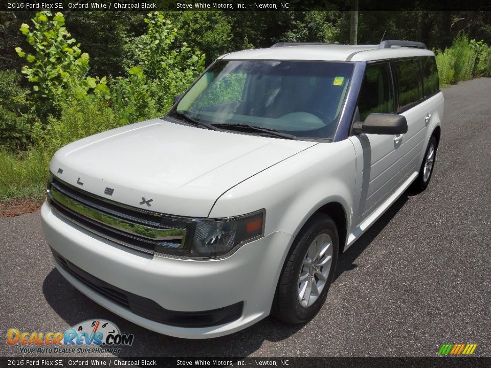 2016 Ford Flex SE Oxford White / Charcoal Black Photo #2