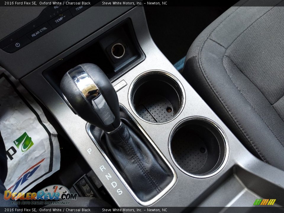 2016 Ford Flex SE Shifter Photo #26