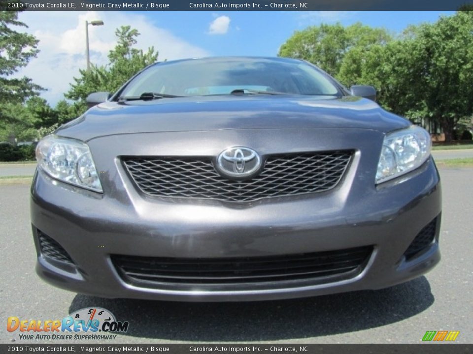 2010 Toyota Corolla LE Magnetic Gray Metallic / Bisque Photo #4