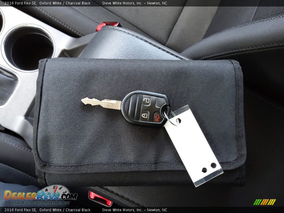Keys of 2016 Ford Flex SE Photo #28