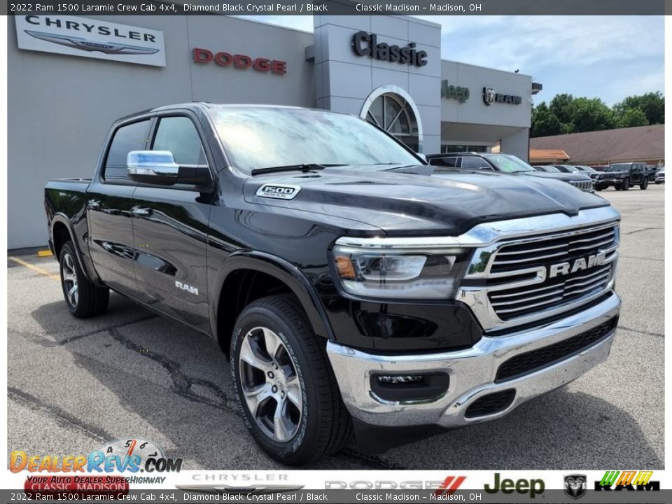 2022 Ram 1500 Laramie Crew Cab 4x4 Diamond Black Crystal Pearl / Black Photo #1
