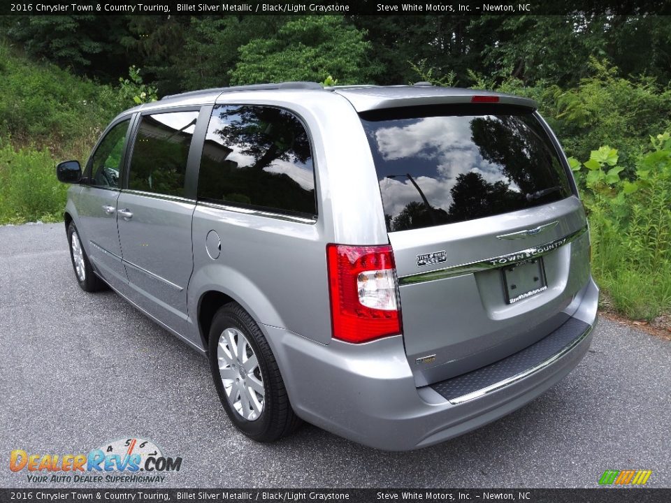 2016 Chrysler Town & Country Touring Billet Silver Metallic / Black/Light Graystone Photo #10